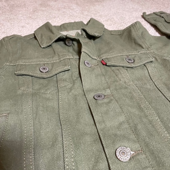 Levi's Olive Green Youth Small (8-10 yr. Old) Jeans Jacket - Picture 2 of 7